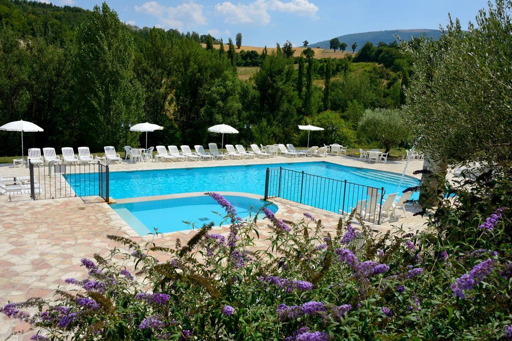 Le Querce Di Assisi Pension Piano Delle Pieve Buitenkant foto