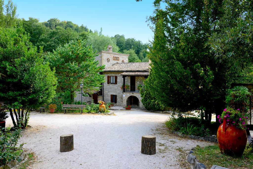 Le Querce Di Assisi Pension Piano Delle Pieve Buitenkant foto