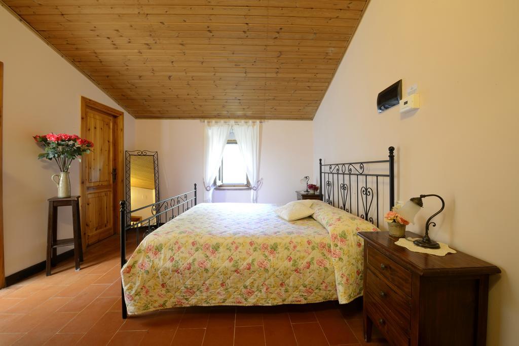 Le Querce Di Assisi Pension Piano Delle Pieve Buitenkant foto