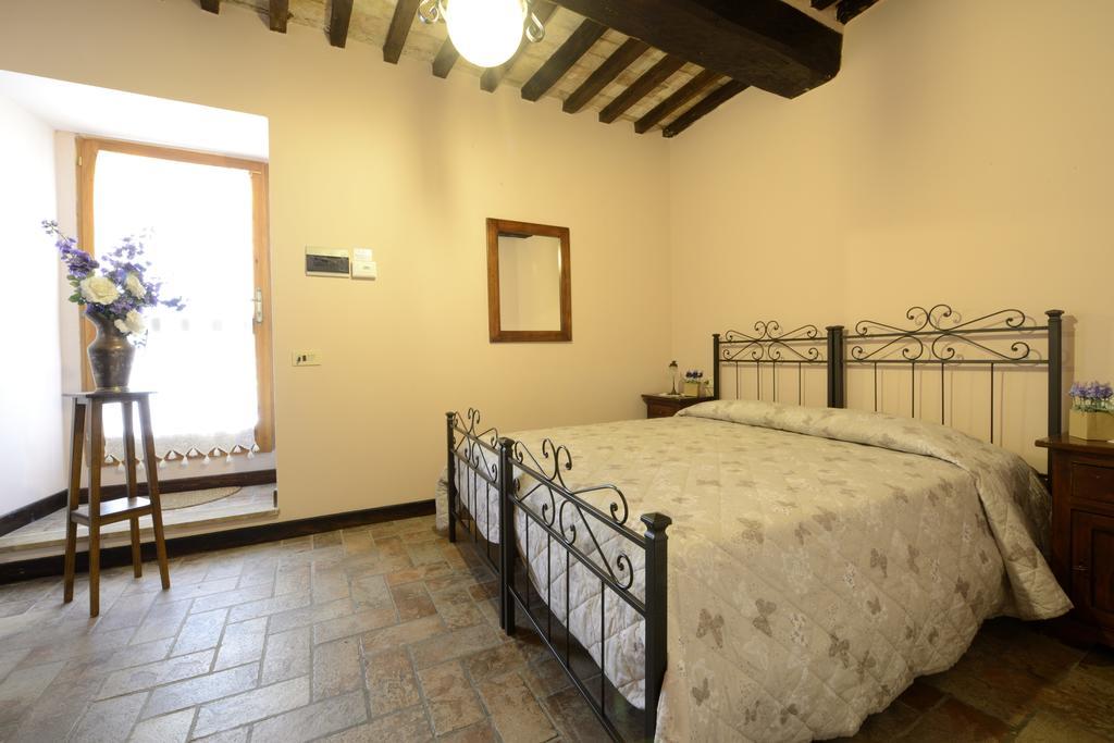 Le Querce Di Assisi Pension Piano Delle Pieve Buitenkant foto